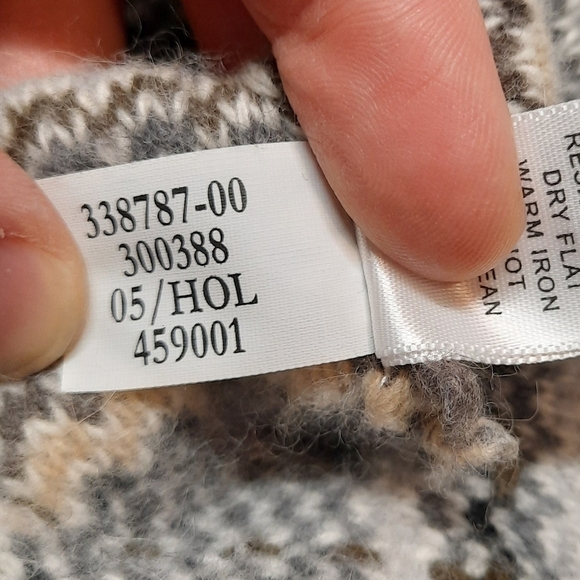 BANANA REPUBLIC Wool and Rabbit Hair Sweater - Picture 8 of 8